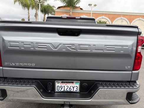 Used 2021 Chevrolet Silverado 1500 LT AWD/4WD image 41