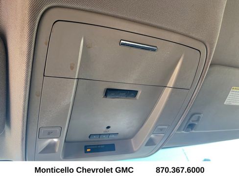 Used 2015 GMC Sierra 1500 SLE w/ SLE Value Package image 22