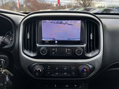 Used 2020 GMC Canyon SLE w/ SLE Convenience Package image 19