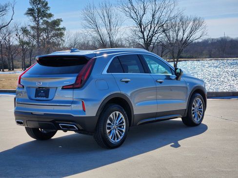 Certified 2024 Cadillac XT4 Premium Luxury image 5