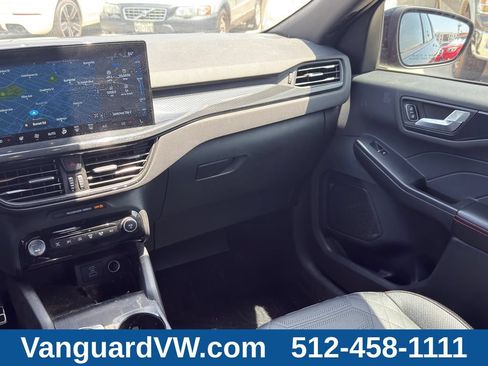Used 2023 Ford Escape ST-Line Elite w/ Premium Technology Package AWD/4WD image 29