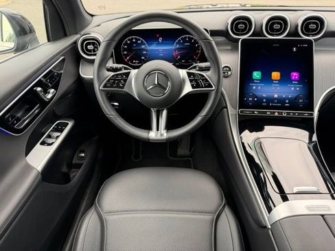 Used 2026 Mercedes-Benz GLC 300 4MATIC image 12