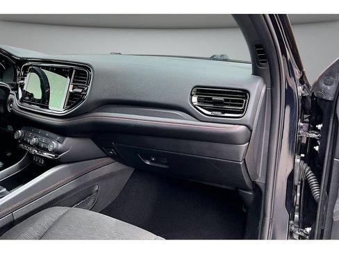 Certified 2025 Dodge Durango GT AWD/4WD image 50