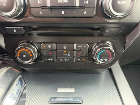 Used 2018 Ford F150 XLT w/ Equipment Group 302A Luxury AWD/4WD image 21