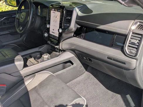 Certified 2025 RAM 1500 Limited image 27