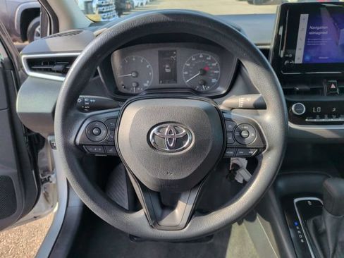 Used 2024 Toyota Corolla LE FWD image 13