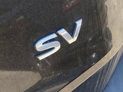 Used 2023 Nissan Rogue SV w/ SV Premium B Package FWD image 5