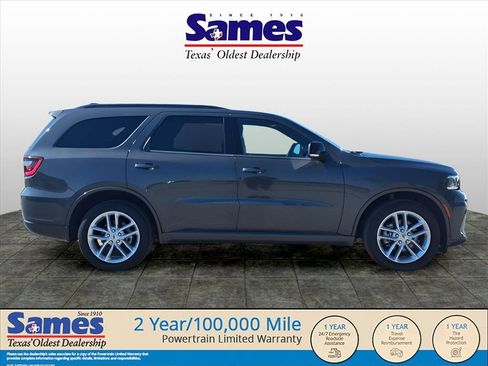 Used 2024 Dodge Durango GT image 3