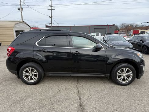 Used 2017 Chevrolet Equinox LT w/ Convenience Package image 6
