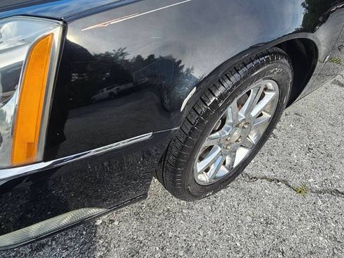Used 2006 Cadillac DTS Performance FWD image 24