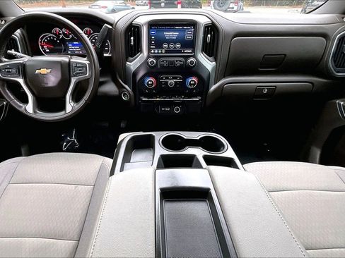 Certified 2022 Chevrolet Silverado 1500 LT image 8
