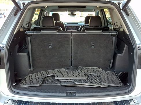 Used 2019 Volkswagen Atlas SEL Premium image 30