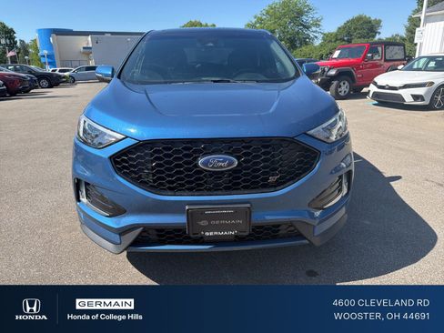 Used 2019 Ford Edge ST w/ Convenience Package AWD/4WD image 2