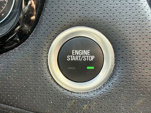 Used 2021 Cadillac XT5 Premium Luxury image 21