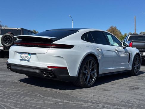 Used 2025 Porsche Panamera image 13