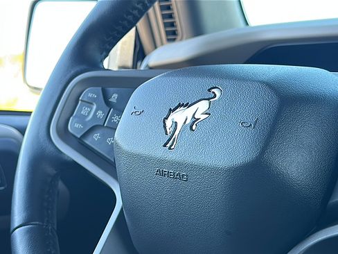 Used 2024 Ford Bronco Wildtrak image 29