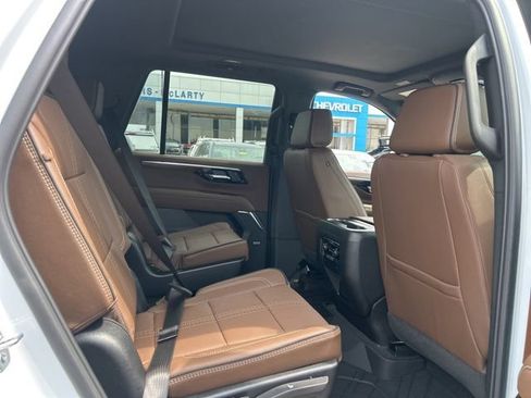 New 2026 Chevrolet Tahoe High Country w/ Sun And Tow Package AWD/4WD image 34