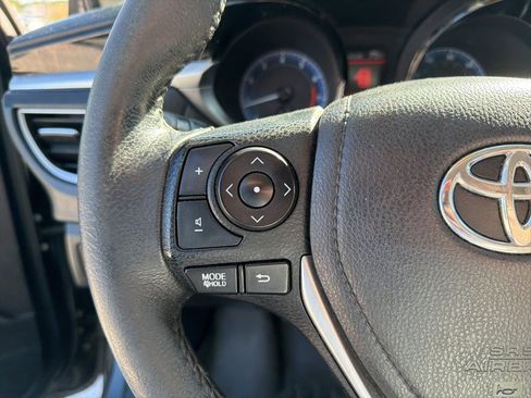 Used 2014 Toyota Corolla S image 16