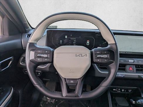 Used 2025 Kia K4 GT-Line w/ GT-Line Sunroof Package FWD image 13