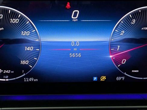 Certified 2025 Mercedes-Benz GLE 350 4MATIC image 13