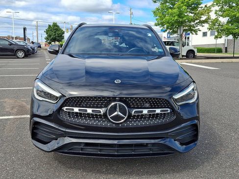 Used 2023 Mercedes-Benz GLA 250 4MATIC image 2