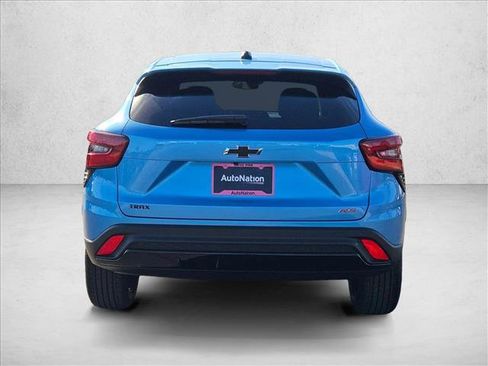 New 2026 Chevrolet Trax RS w/ Driver Confidence Package image 8