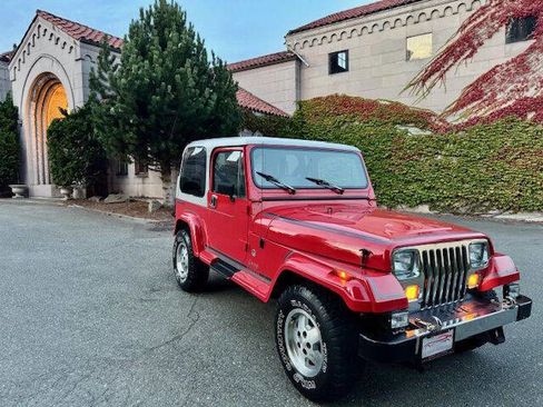 Used 1989 Jeep Wrangler Laredo image 4