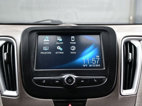 Used 2016 Chevrolet Malibu LS FWD image 17