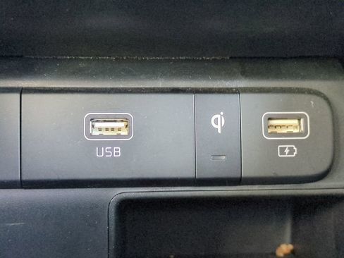 Used 2023 Kia Sorento SX Prestige w/ Panoramic Sunroof Package image 23