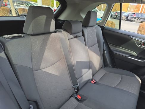 Used 2019 Toyota RAV4 XLE image 12