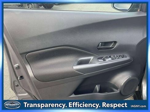 Certified 2025 Nissan Kicks Play S image 16