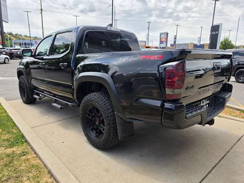 Used 2021 Toyota Tacoma TRD Pro AWD/4WD image 7