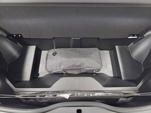 Used 2023 Rivian R1S Adventure image 14