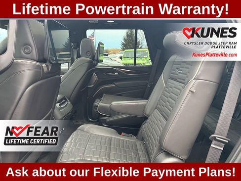 Used 2022 Cadillac Escalade Sport Platinum image 24