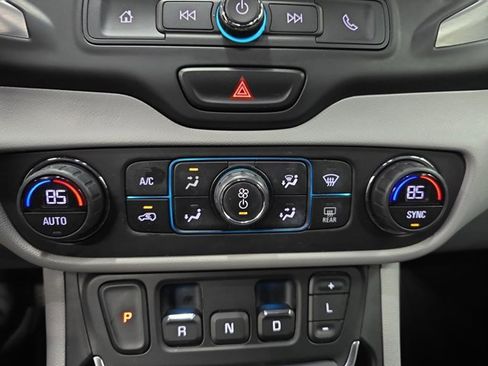 Used 2019 GMC Terrain SLE w/ Driver Convenience Package image 21