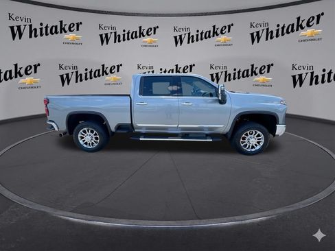 Used 2026 Chevrolet Silverado 2500 LTZ w/ LTZ Premium Package AWD/4WD image 10