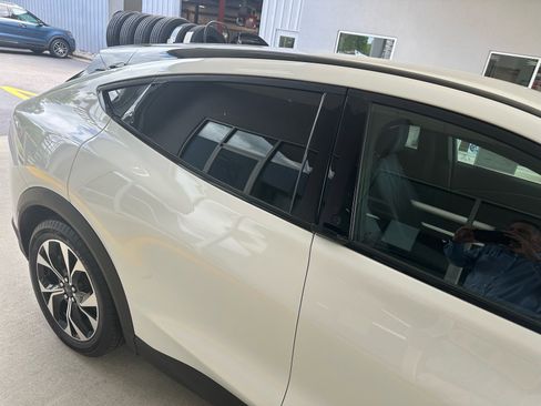 Used 2024 Ford Mustang Mach-E Select image 12