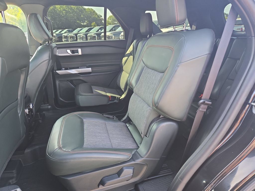 Certified 2024 Ford Explorer Timberline w/ Timberline Technology Package AWD/4WD image 4