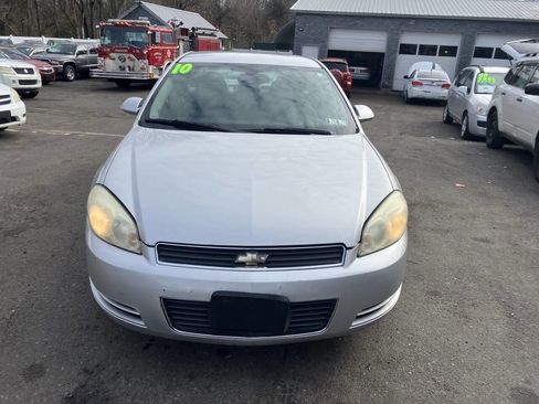 Used 2010 Chevrolet Impala LS image 4