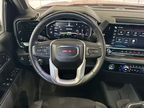 Used 2024 GMC Sierra 1500 Elevation w/ LPO, Elevation Black Package AWD/4WD image 16