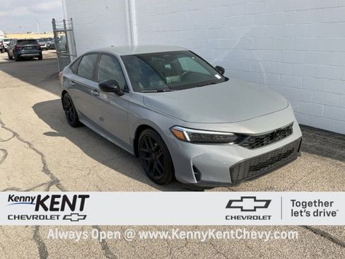 Used 2025 Honda Civic Sport image 1