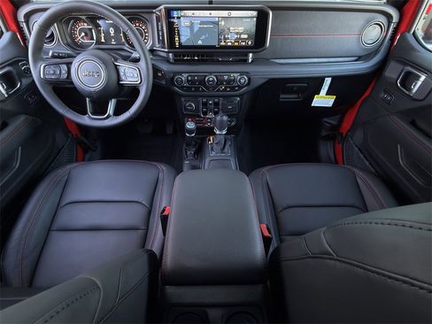 New 2025 Jeep Gladiator Rubicon image 10