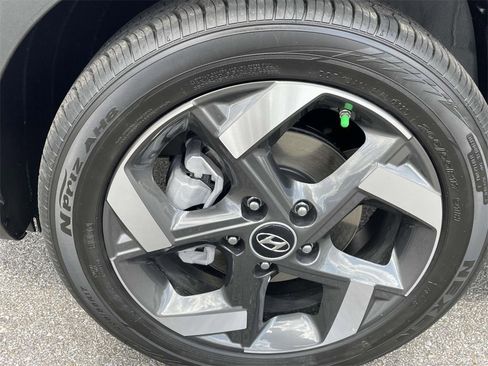 New 2026 Hyundai Venue SEL image 5