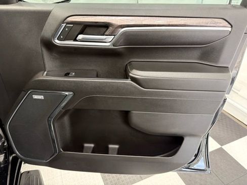 Used 2024 Chevrolet Silverado 1500 LTZ w/ Technology Package image 22