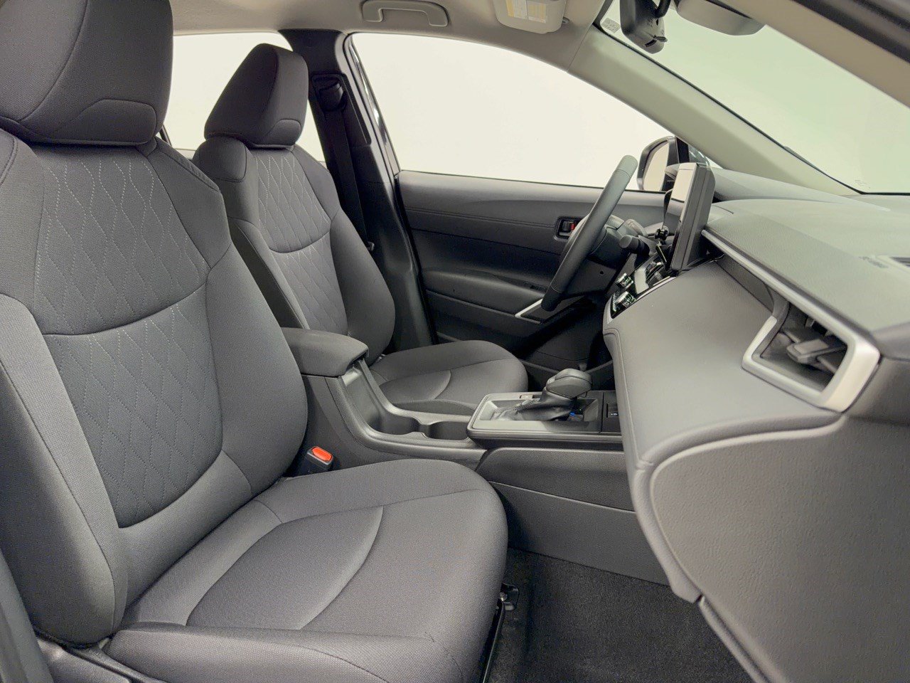 New 2026 Toyota Corolla Cross LE AWD/4WD image 30