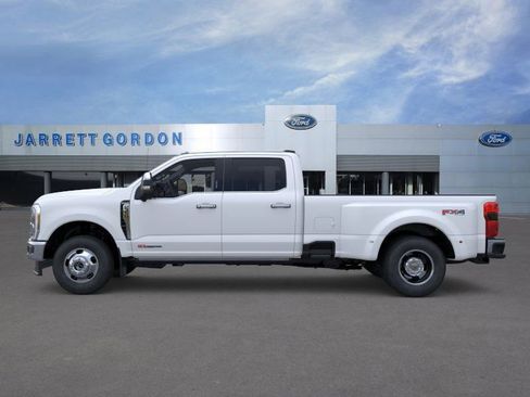 New 2026 Ford F350 King Ranch w/ Chrome Package image 3