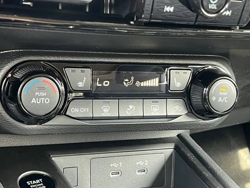 New 2026 Nissan Kicks SV w/ SV Premium Package AWD/4WD image 23