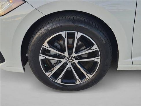 Used 2025 Volkswagen Jetta Sport FWD image 21