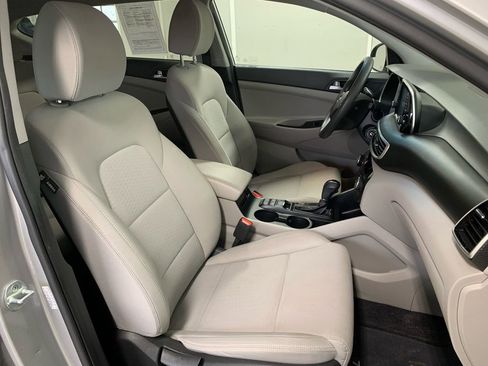 Used 2021 Hyundai Tucson SE AWD/4WD image 25