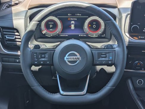 Used 2021 Nissan Rogue Platinum FWD image 20